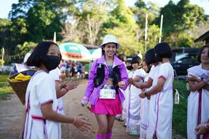 BIB: 2074
                            <button type="button" onclick="openModal(18991333)" class="btn btn-primary btn-sm float-right btn-popup" data-toggle="modal" data-target=".modal-high-quality">
                        <i class="fas fa-shopping-cart"></i> Add to Cart
                    </button>
                                            <button type="button" onclick="isThisMe(18991333, true)" class="btn btn-success btn-sm float-right btn-popup btn-isme hidden" data-toggle="tooltip" data-placement="bottom" title="นี่คือรูปของคุณใช่ไหม คลิกที่นี่เพื่อเอาเข้าอัลบั้ม">
                        <i class="fas fa-plus"></i> Add to album
                    </button>
                    <button type="button" onclick="isThisMe(18991333, false)" class="btn btn-warning btn-sm float-right btn-popup btn-isnotme hidden">
                        <i class="fas fa-ban"></i> Remove from album
                    </button>